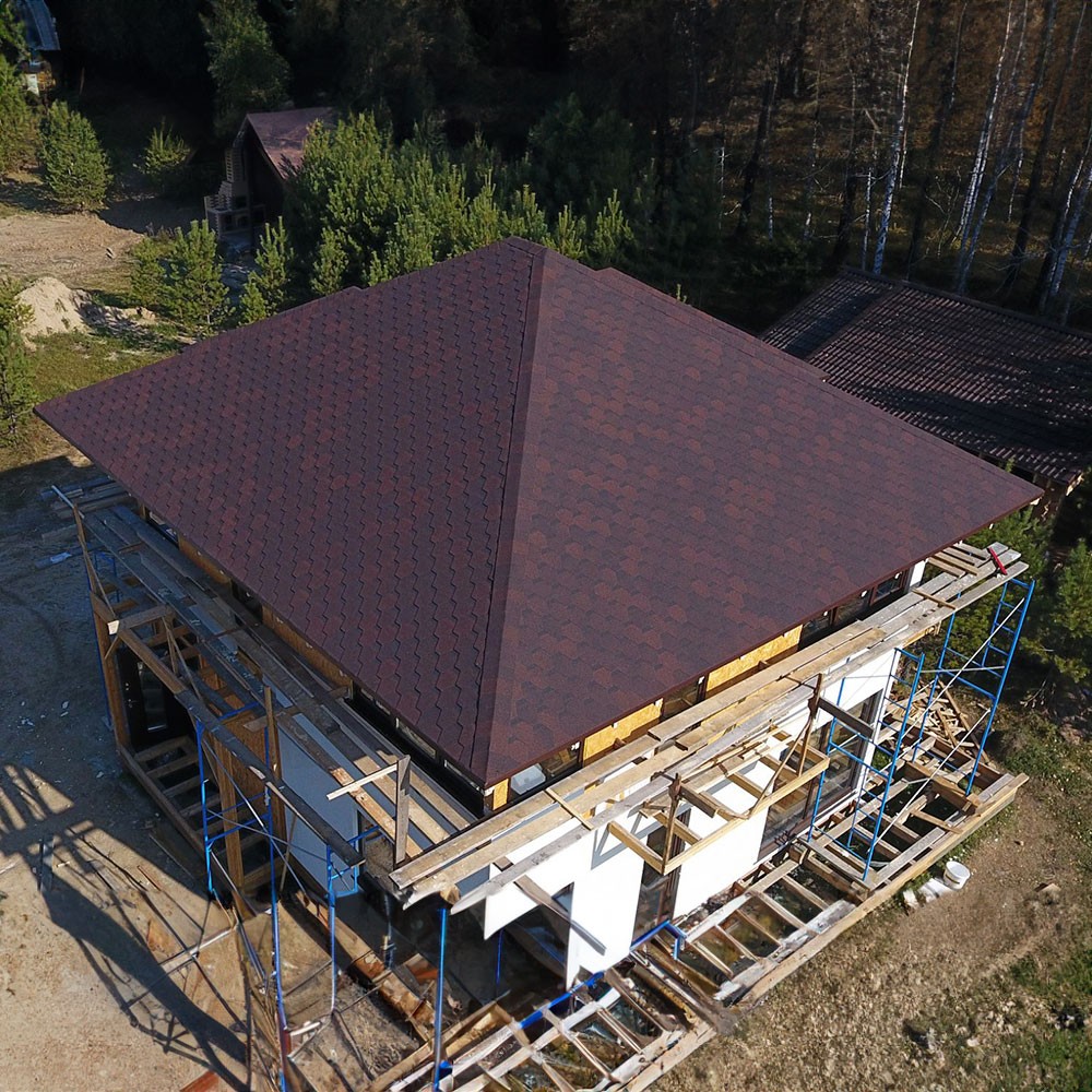 Шатровая крыша в Лесном и Свердловской области